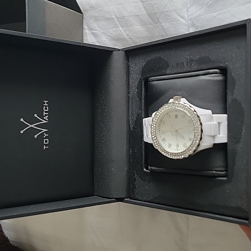 ToyWatch Watch - Picture 2 of 4